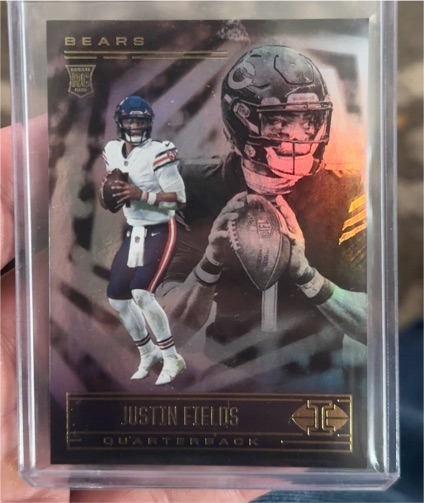2021 Panini Illusions #62 Justin Fields — front