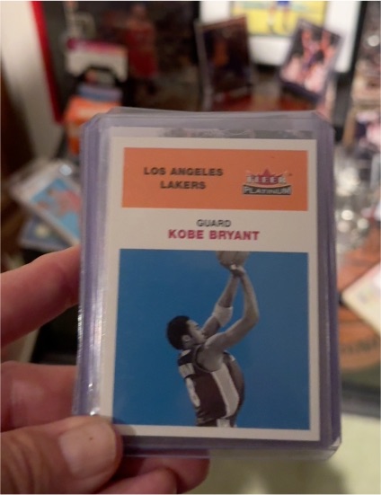 2001-02 Fleer Platinum #13 Kobe Bryant — front