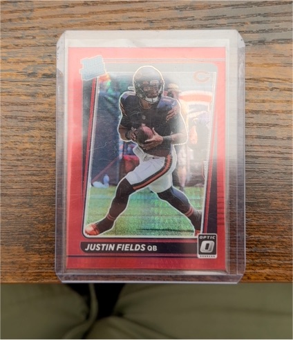 2021 Donruss Optic #204 Justin Fields — front