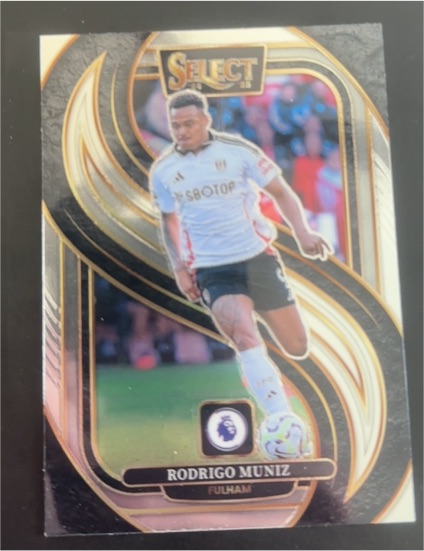 2024-25 Panini Select Premier League Mezzanine #122 Rodrigo Muniz — front