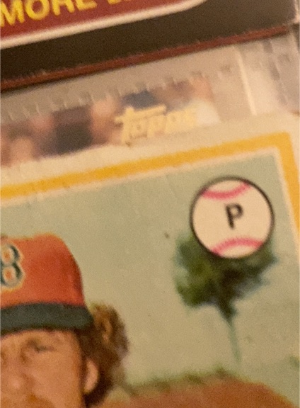 1975 Topps #P Baseball Card — front