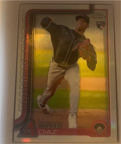 2025 Topps Chrome #8 Yilber Diaz — front
