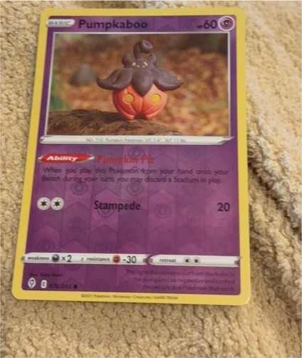 2022 Pokémon Evolving Skies #076 Pumpkaboo — front