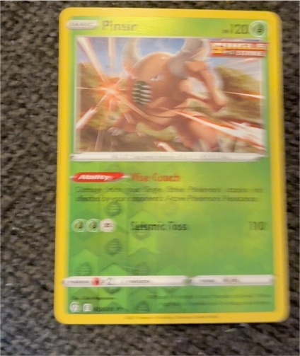 2021 Pokémon Evolving Skies #001 Pinsir — front