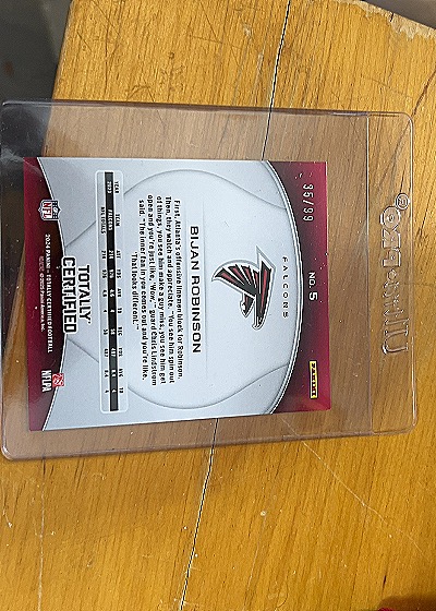 2024 Panini Totally Certified #5 Bijan Robinson — front