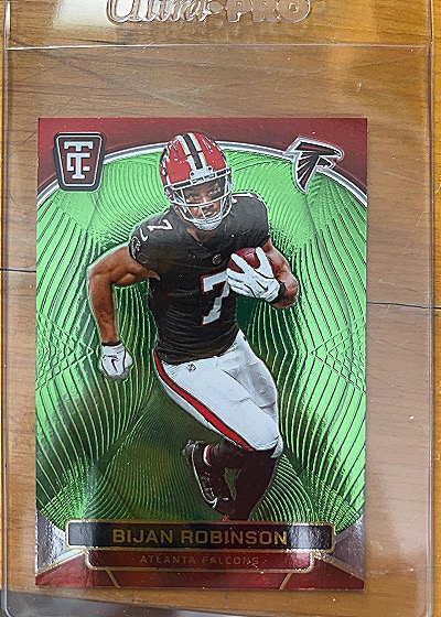 2024 Panini Totally Certified #5 Bijan Robinson — front
