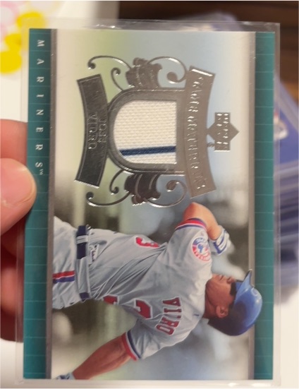 2007 Upper Deck UD Game Materials Ichiro Suzuki — front