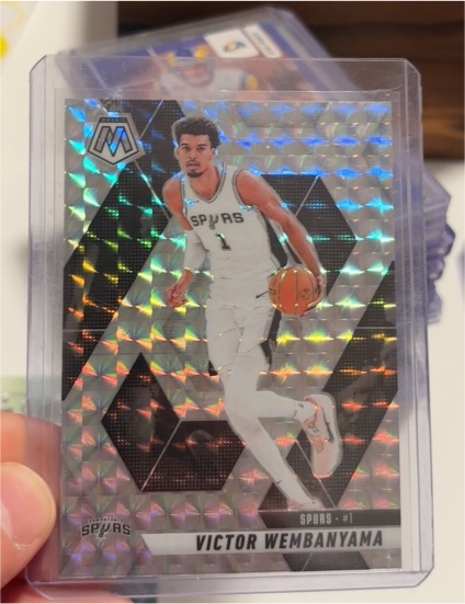 2023 Panini Mosaic Victor Wembanyama — front