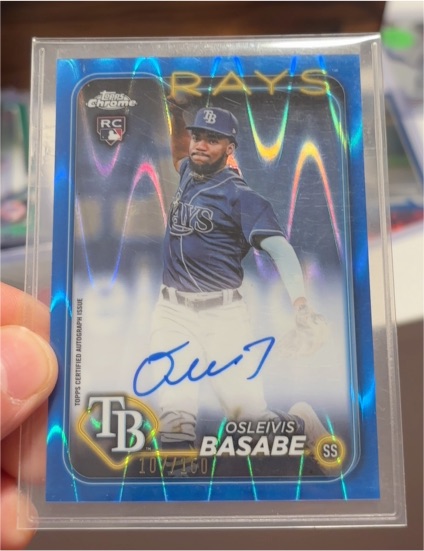 2024 Topps Chrome #RA-OB Osleivis Basabe Rookie Autographs — front