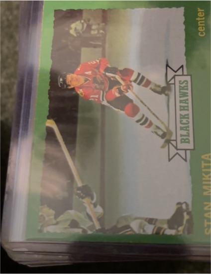 1973-74 Topps #145 Stan Mikita — front