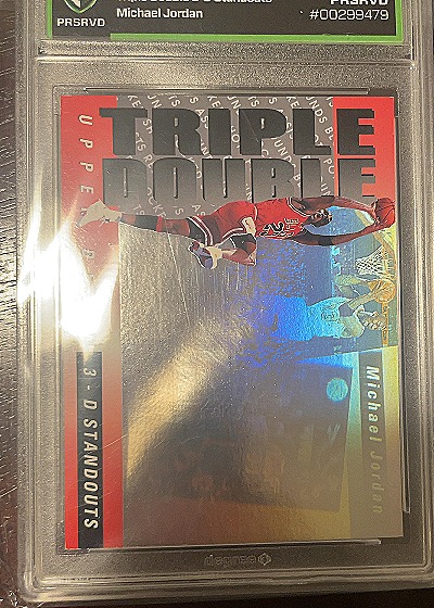 1993 Upper Deck Triple Double 3-D Standouts #TD2 Michael Jordan — front