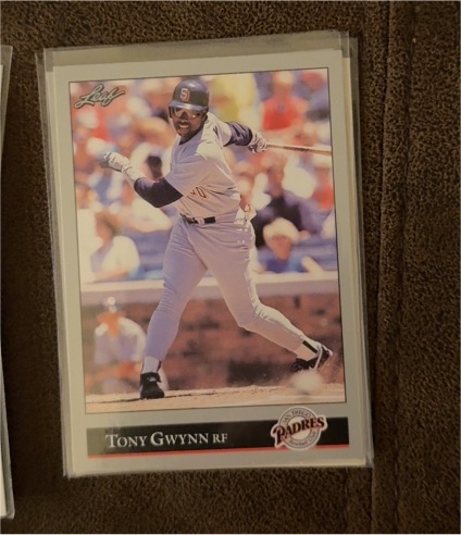 1992 Leaf #206 Tony Gwynn — front