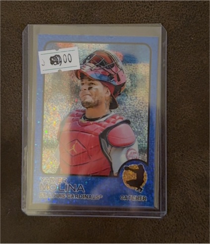 2022 Topps Heritage #279 Yadier Molina — front