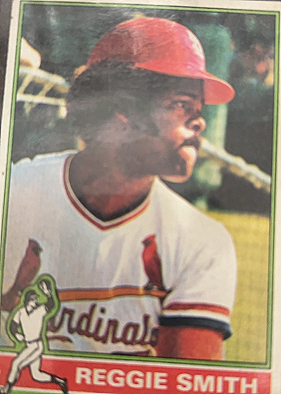 1976 Topps #215 Reggie Smith — front