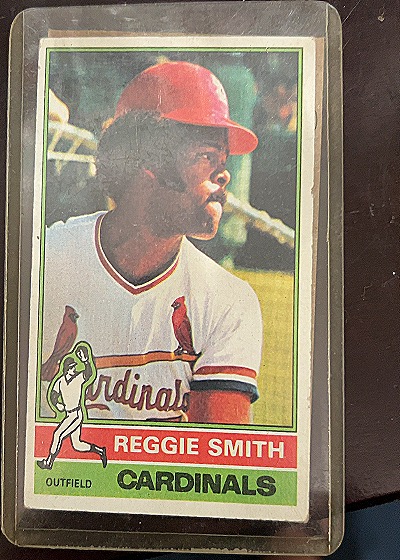 1976 Topps #215 Reggie Smith — front
