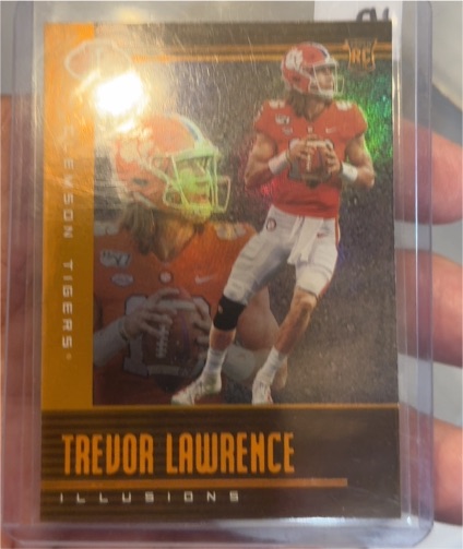 2021 Panini Chronicles Draft Picks Illusions #101 Trevor Lawrence — front