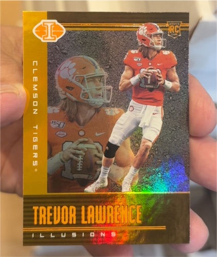 2021 Panini Chronicles Draft Picks Illusions #101 Trevor Lawrence — front