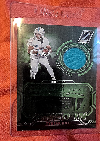 2024 Panini Zenith #ZI-THL Tyreek Hill Zoned In — front