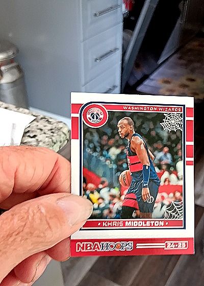 2024-25 Panini NBA Hoops #84 Khris Middleton — front