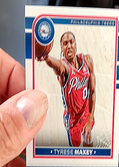 2022-23 Panini NBA Hoops #195 Tyrese Maxey — front