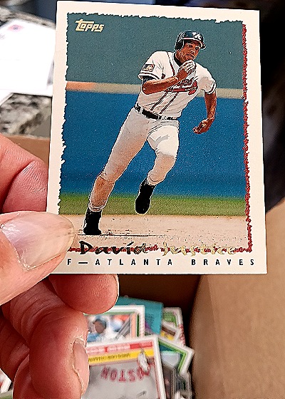 1995 Topps #400 David Justice — front