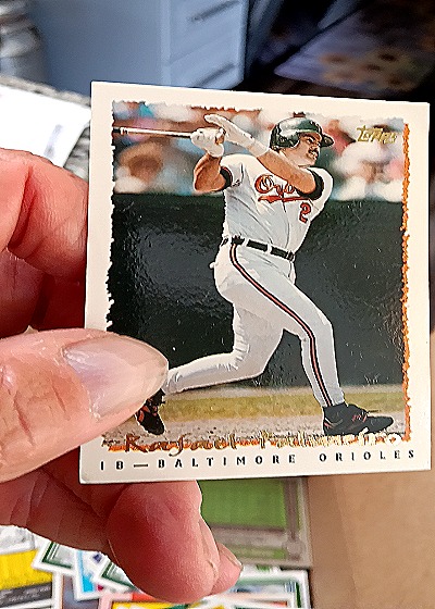 1995 Topps #80 Rafael Palmeiro — front