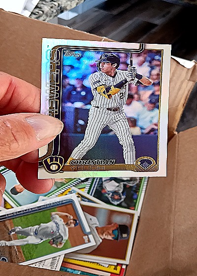 2025 Topps Series 1 #49 Christian Yelich — front