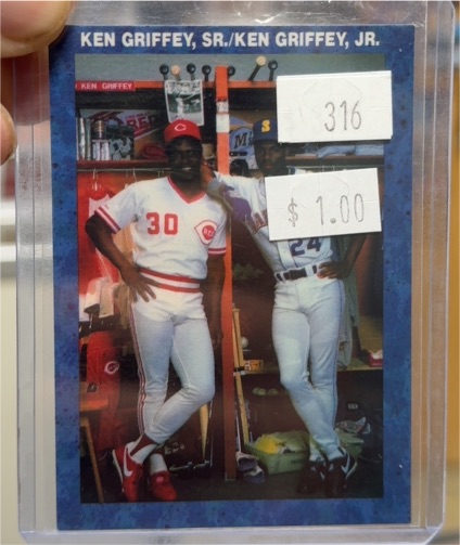 1990 Ken Griffey Jr. Blue Border #NNO Ken Griffey, Sr. / Ken Griffey, Jr. — front