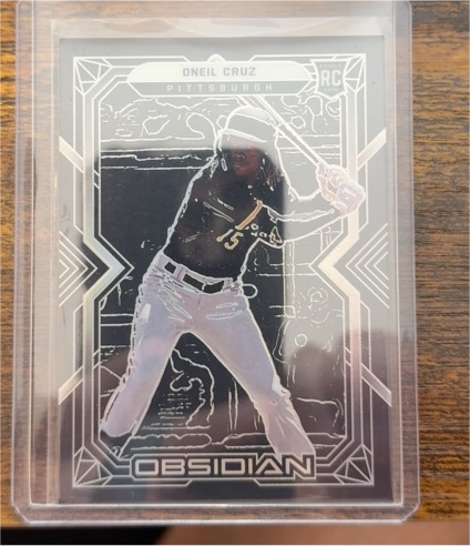 2022 Panini Chronicles Obsidian #2 Oneil Cruz RC — front