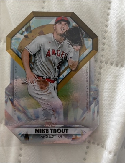 2022 Topps Series 1 Diamond Greats Die-Cuts #DGDC-1 Mike Trout — front
