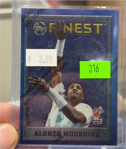 1995-96 Topps Finest #247 Alonzo Mourning — front
