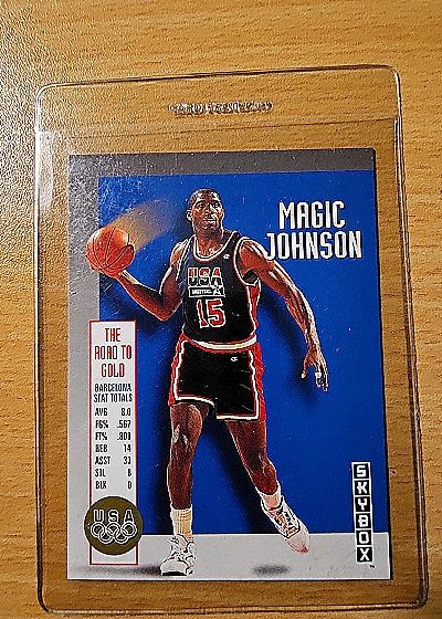 1992-93 SkyBox Olympic Team #USA12 Magic Johnson — front