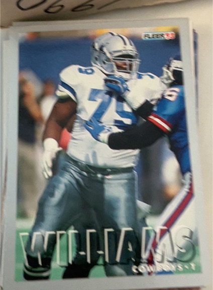 1993 Fleer #472 Erik Williams — front