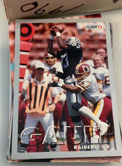 1993 Fleer #413 Willie Gault — front