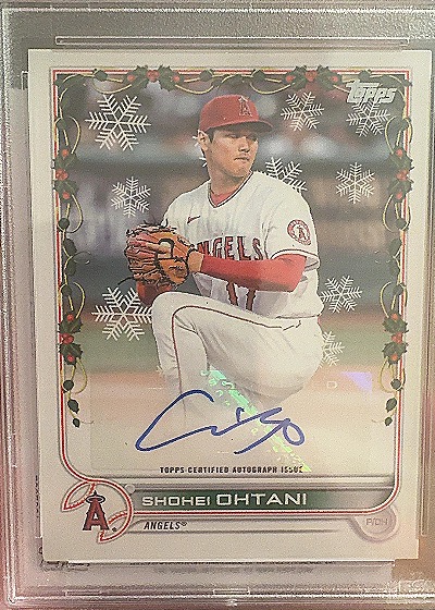 2022 Topps Holiday #HW-SO Shohei Ohtani — front