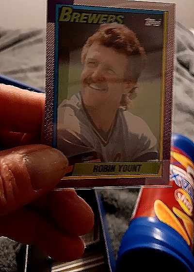 1990 Topps #7 Robin Yount — front