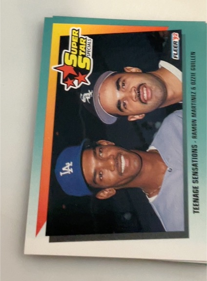 1992 Fleer #706 Ramon Martinez/Ozzie Guillen — front