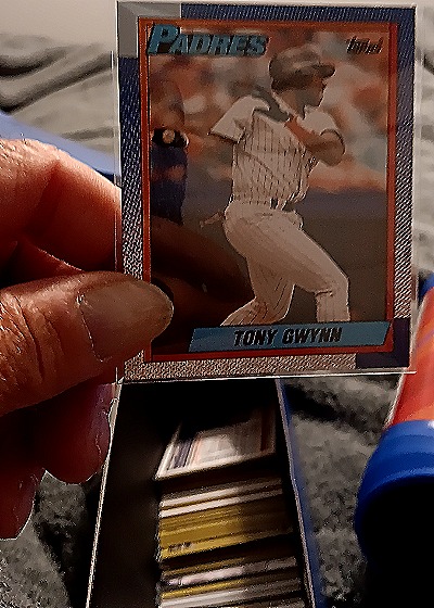 1989 Topps #100 Tony Gwynn — front