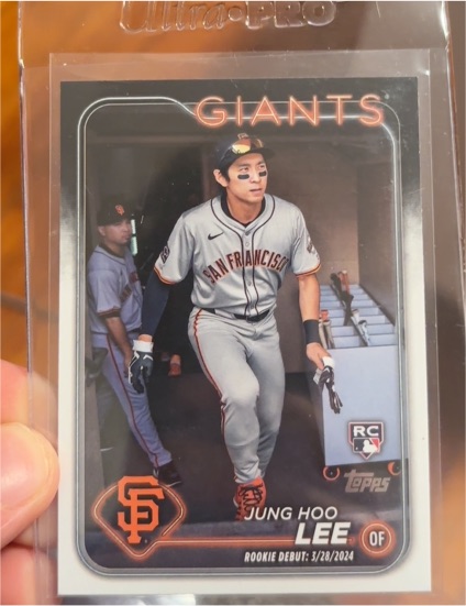 2024 Topps Update #US343 Jung Hoo Lee — front