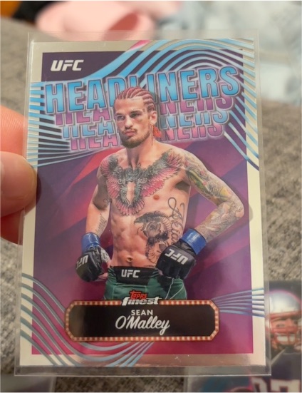 2024 Topps Finest UFC #HDL-13 Sean O'Malley Headliners — front