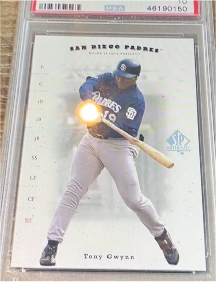 2001 SP Authentic #76 Tony Gwynn — front