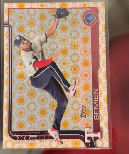 2025 Topps #383 Marcus Semien Holiday Sun — front