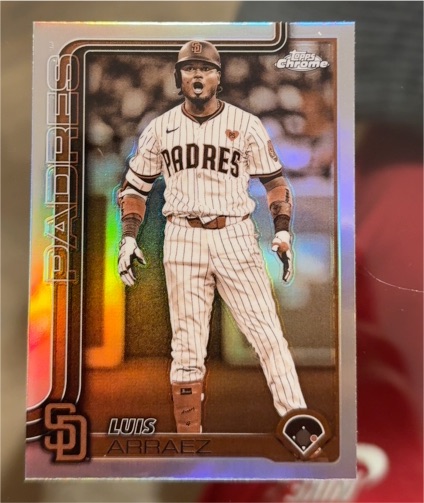 2025 Topps Chrome #216 Luis Arraez — front