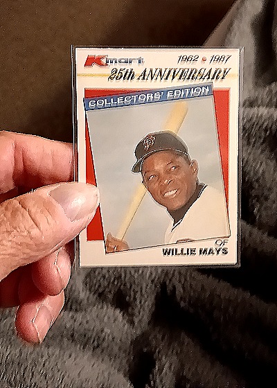 1987 Topps Kmart 25th Anniversary #8 Willie Mays — front
