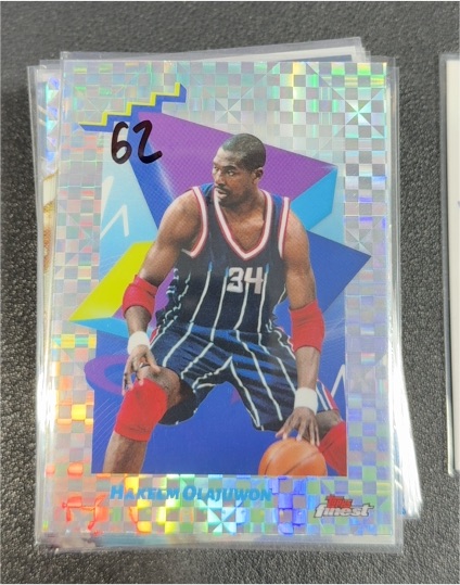 1992-93 Topps Finest #62 Hakeem Olajuwon — front