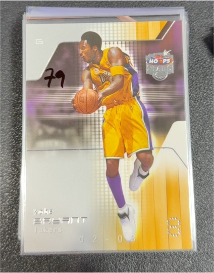 2002-03 Fleer NBA Hoops Stars #88 Kobe Bryant — front
