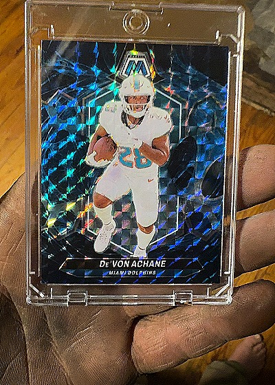 2024 Panini Mosaic #135 De'Von Achane — front