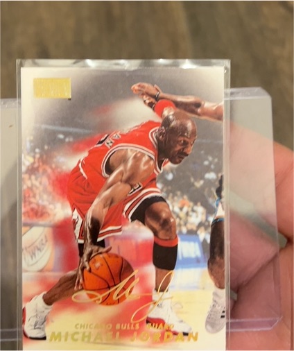 1998 Skybox Premium #23 Michael Jordan — front