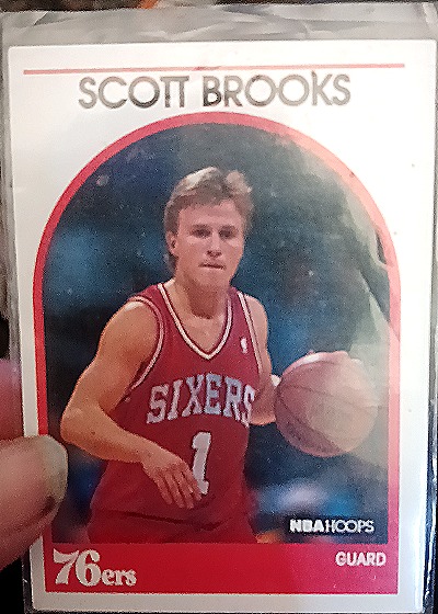 1989-90 Hoops #34 Scott Brooks — front