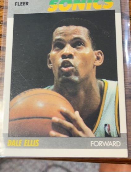 1987-88 Fleer #33 Dale Ellis — front